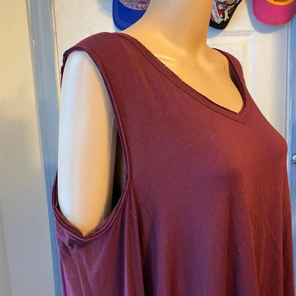 Peace Love World Soft Comfortable Modal Blend Cold Shoulder Top Women Plus SZ2X - Picture 5 of 5
